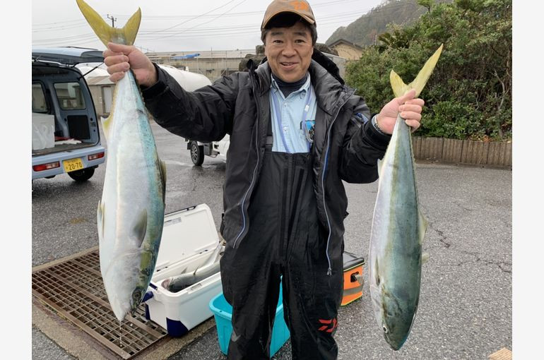 １２月１９日（木）　ワラサ　曇りのち雨・北風