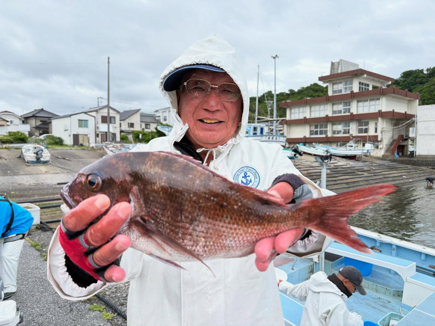 ５月１２日（月）マダイ