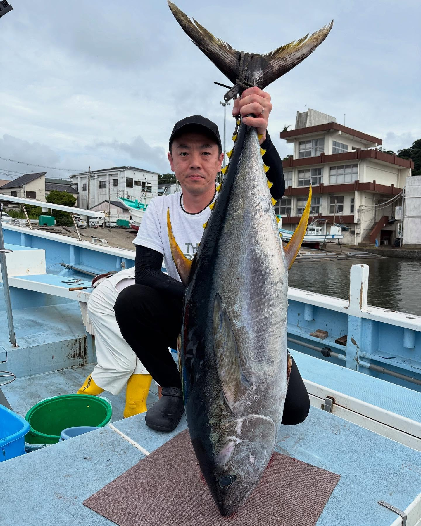 フカセのキハダマグロ船