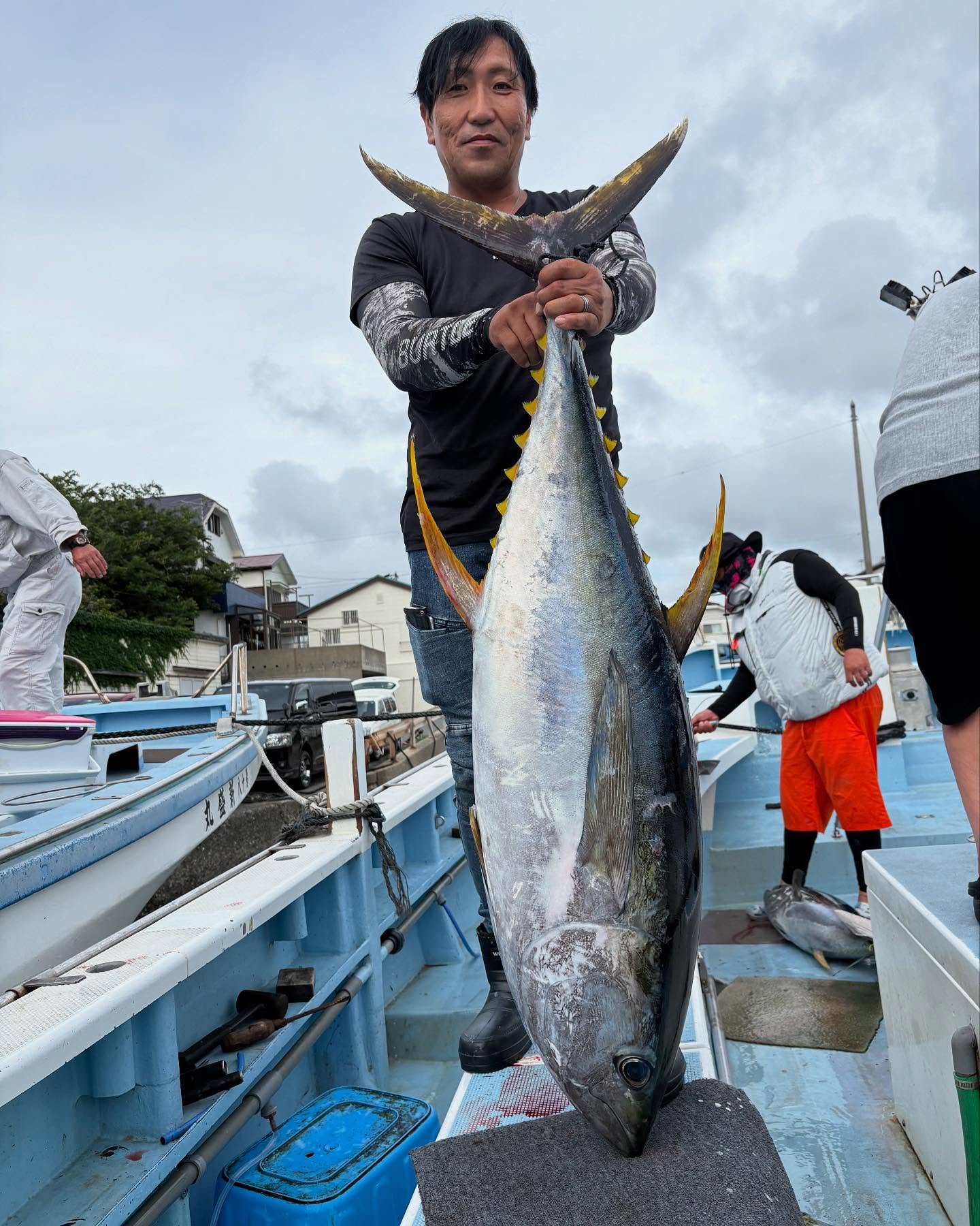 フカセのキハダマグロ船