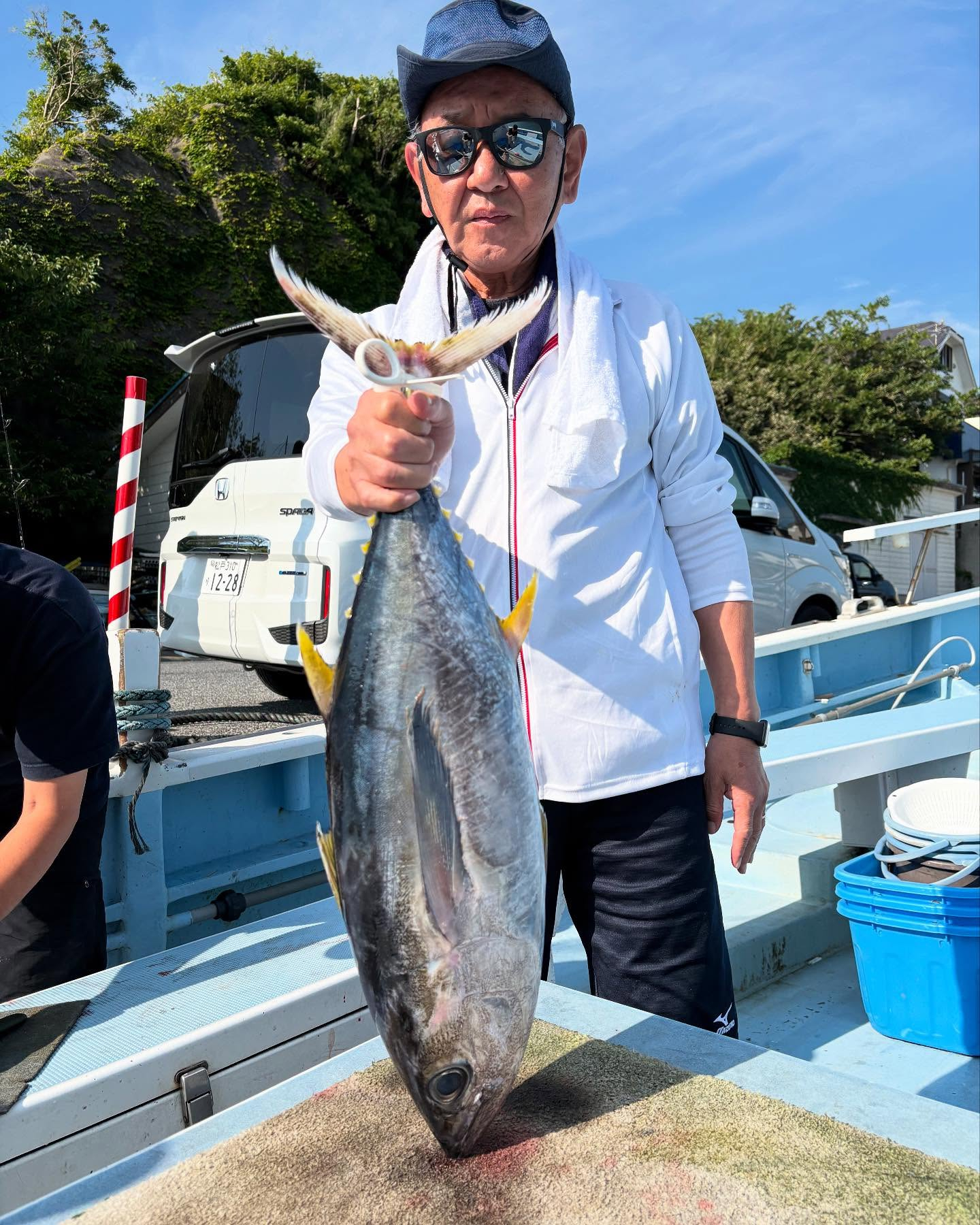 アジイサキ船とキハダマグロ船
