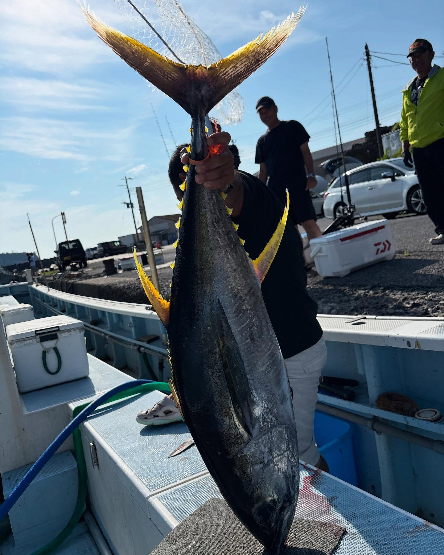 アジイサキ船とキハダマグロ船