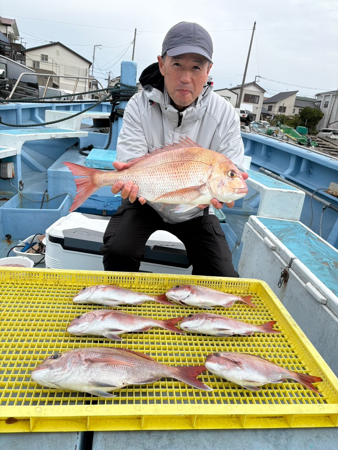 マダイ五目船とキハダ船