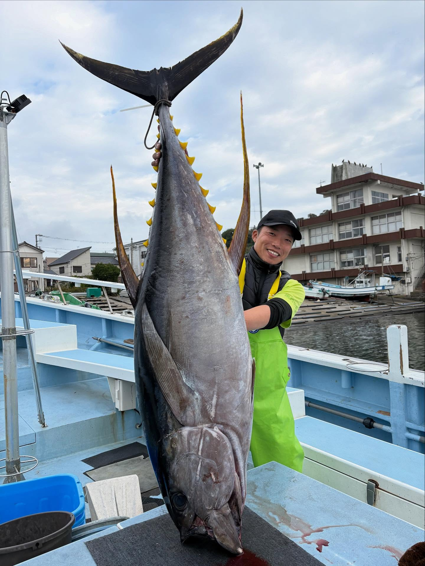 マダイ五目船とキハダ船