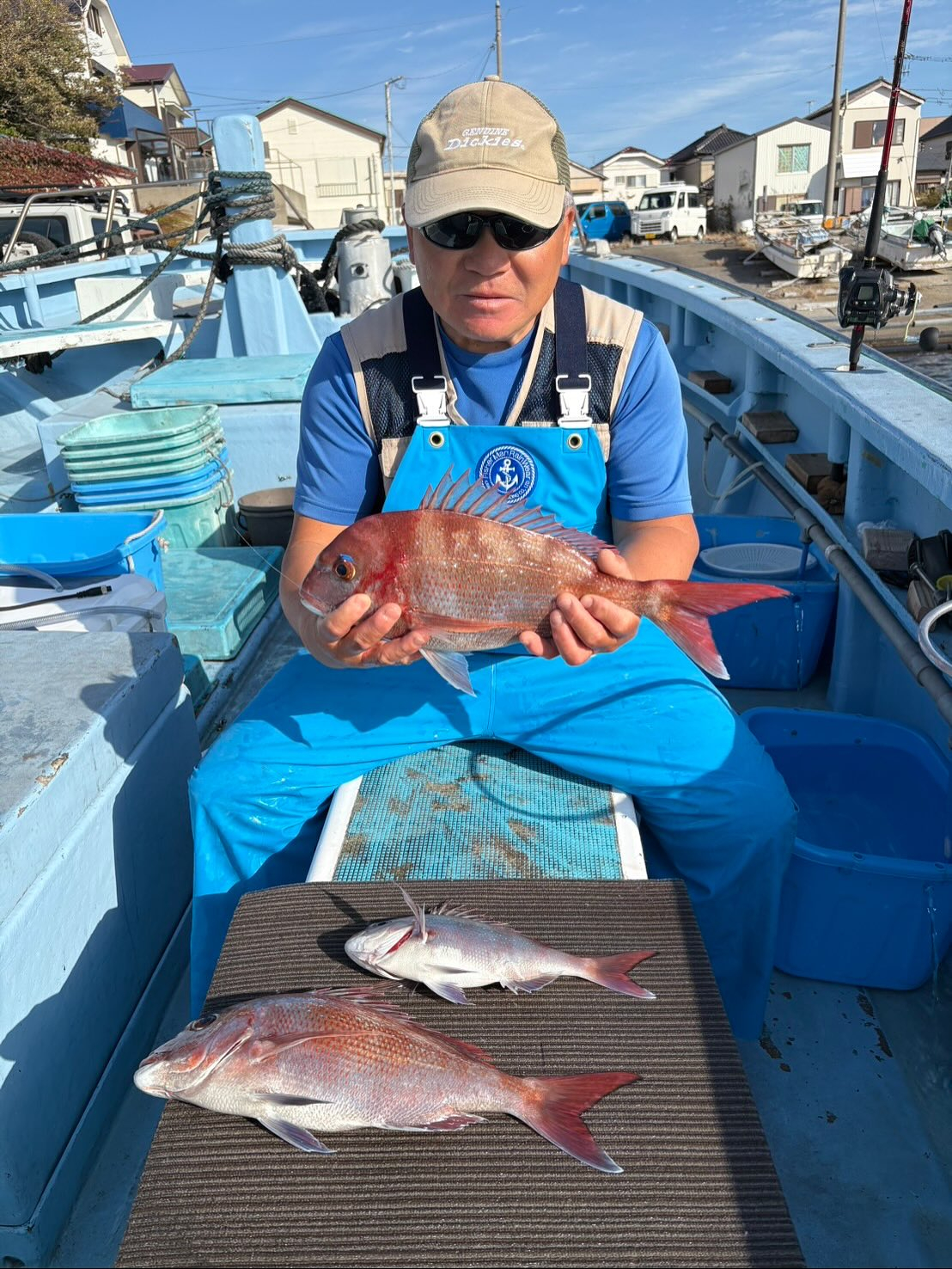 マダイ船とキハダ船