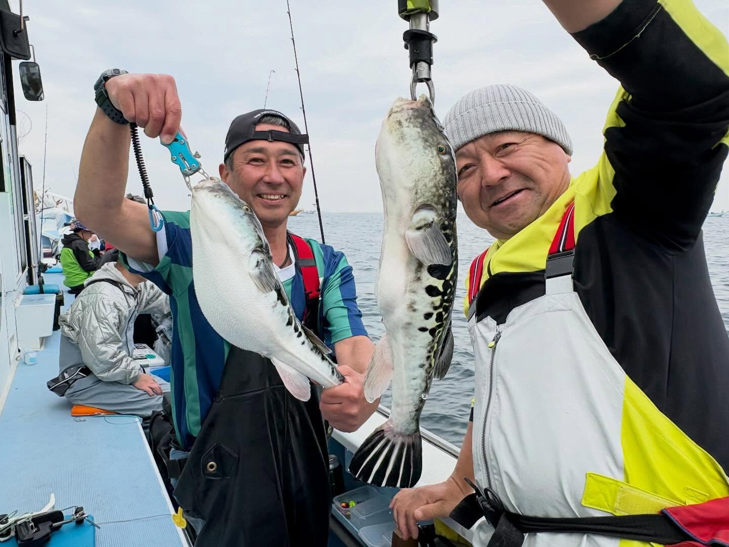 マダイ船とトラフグ船