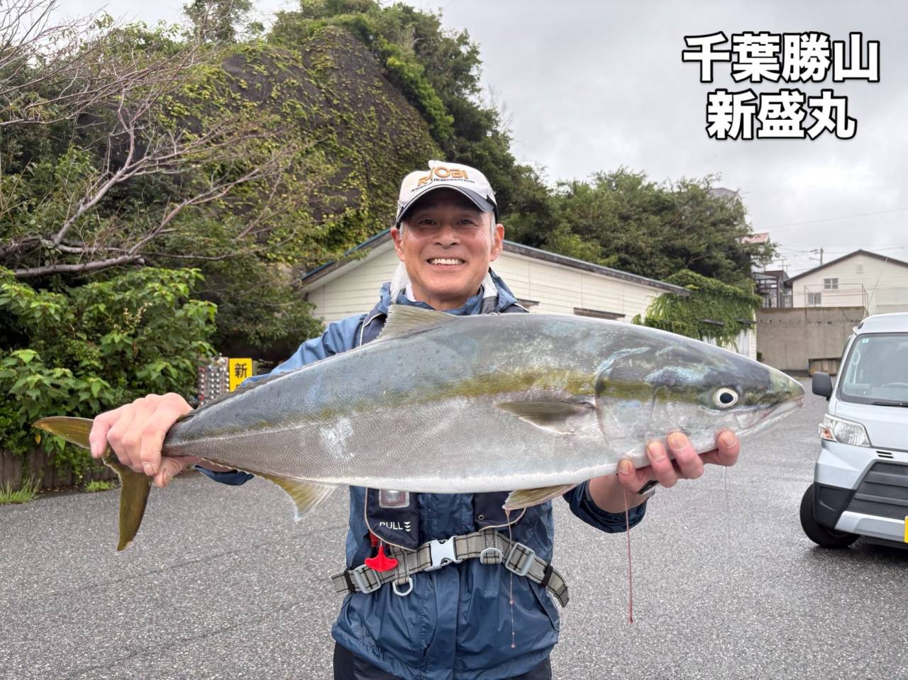ワラサ船とスルメイカ船