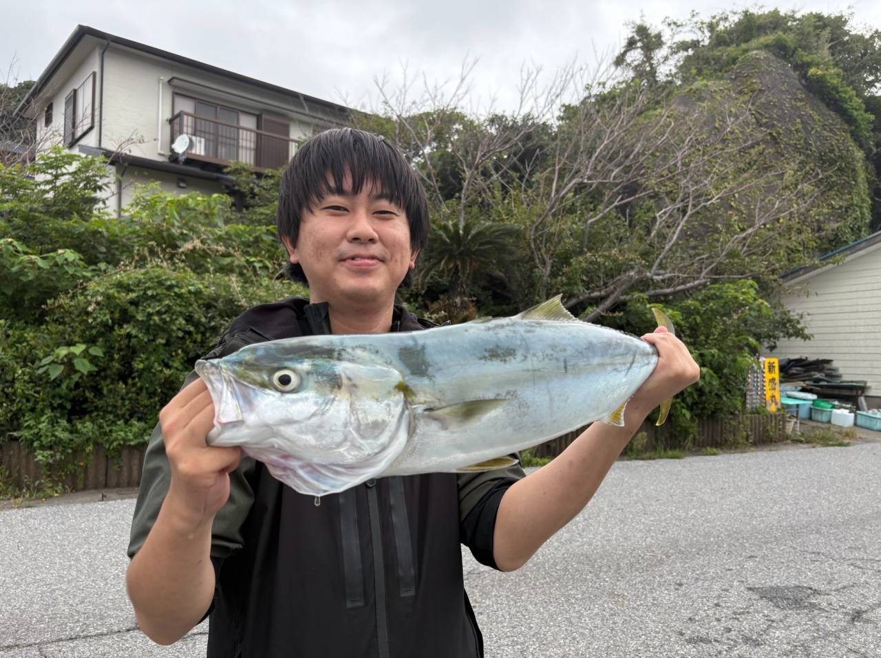 ワラサ船とスルメイカ船