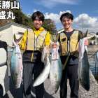 ワラサ船とスルメイカ船
